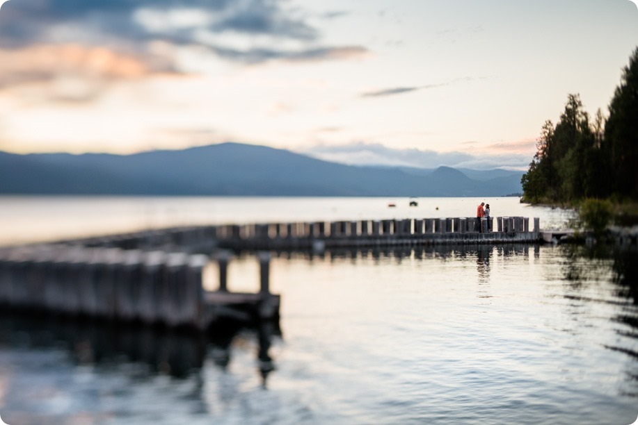 Okanagan-Centre-engagement-session_vineyard-lake-portraits_112_by-Kevin-Trowbridge