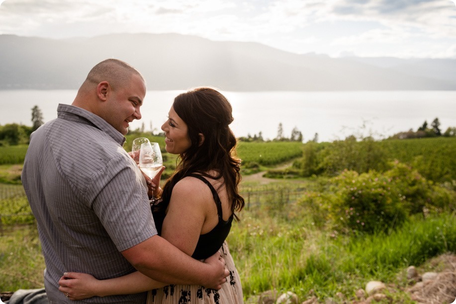 Okanagan-Centre-engagement-session_vineyard-lake-portraits_34_by-Kevin-Trowbridge