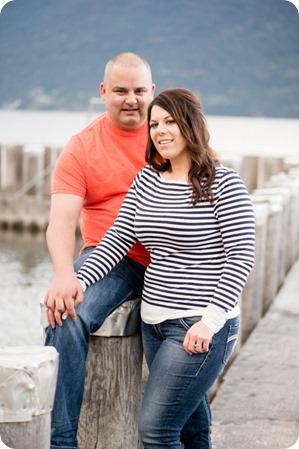 Okanagan-Centre-engagement-session_vineyard-lake-portraits_74_by-Kevin-Trowbridge