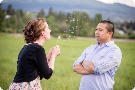 kelowna-engagement-session_dancing-portraits04_by-Kevin-Trowbridge