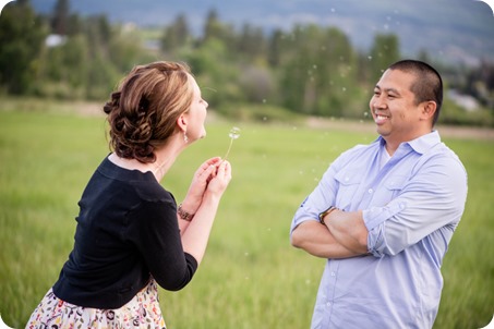 kelowna-engagement-session_dancing-portraits05_by-Kevin-Trowbridge