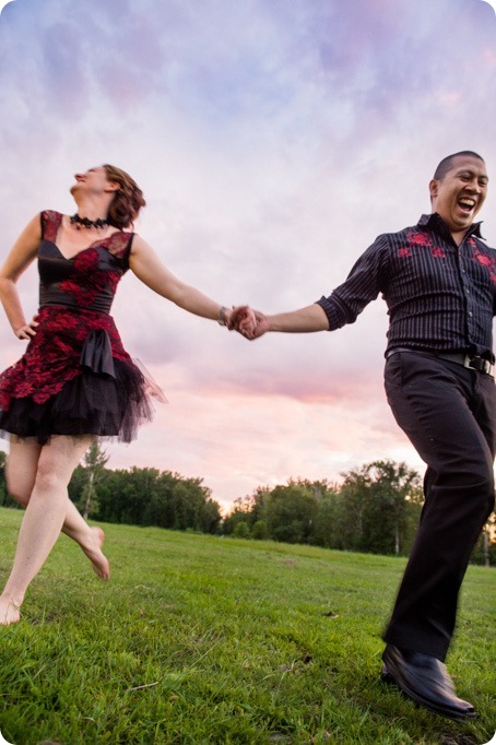 kelowna-engagement-session_dancing-portraits110_by-Kevin-Trowbridge