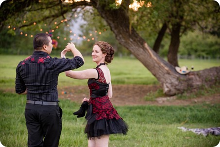 kelowna-engagement-session_dancing-portraits76_by-Kevin-Trowbridge