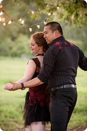 kelowna-engagement-session_dancing-portraits85_by-Kevin-Trowbridge