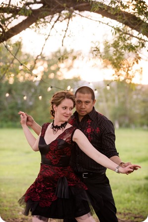 kelowna-engagement-session_dancing-portraits88_by-Kevin-Trowbridge