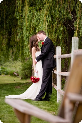 kelowna-summerhill-winery-wedding_okanagan-photographer86_by-Kevin-Trowbridge