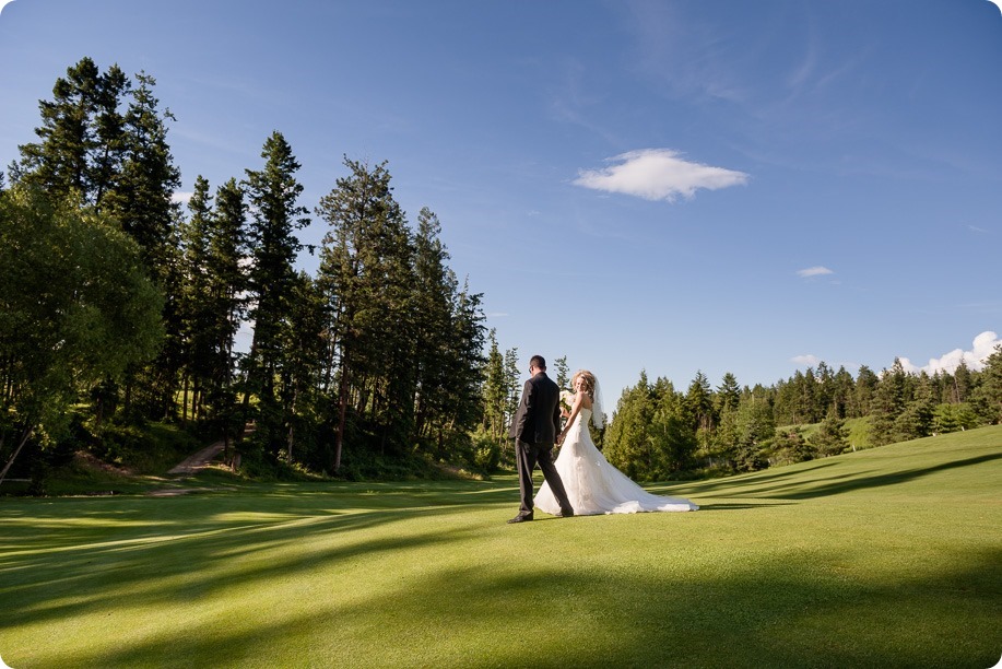 Armstrong-Okanagan-wedding_country-farm_111_by-Kevin-Trowbridge