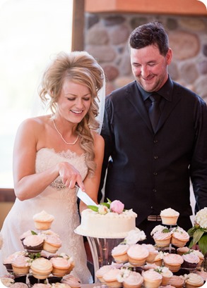 Armstrong-Okanagan-wedding_country-farm_141_by-Kevin-Trowbridge