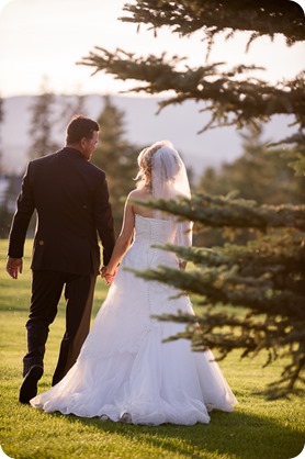 Armstrong-Okanagan-wedding_country-farm_152_by-Kevin-Trowbridge
