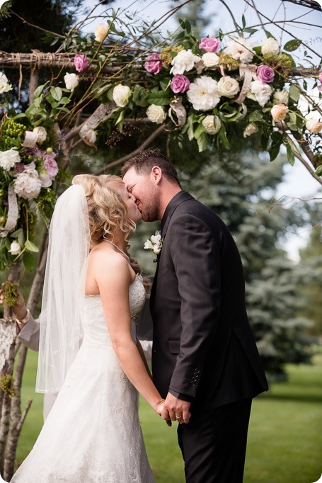 Armstrong-Okanagan-wedding_country-farm_64_by-Kevin-Trowbridge