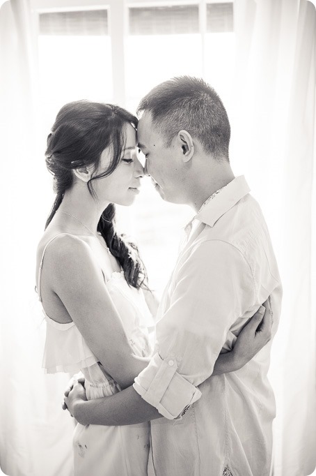 Kelowna-Lavender-engagement-session_15_by-Kevin-Trowbridge