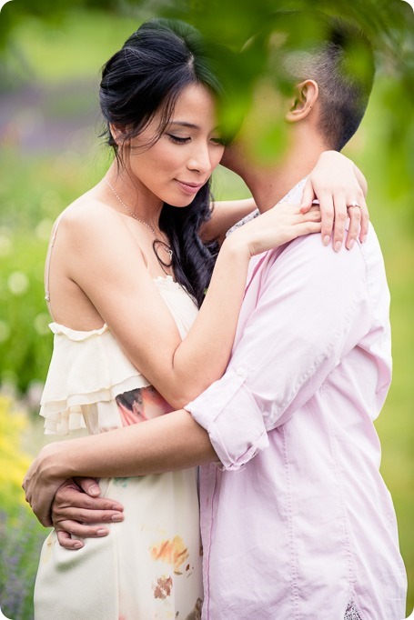 Kelowna-Lavender-engagement-session_59_by-Kevin-Trowbridge