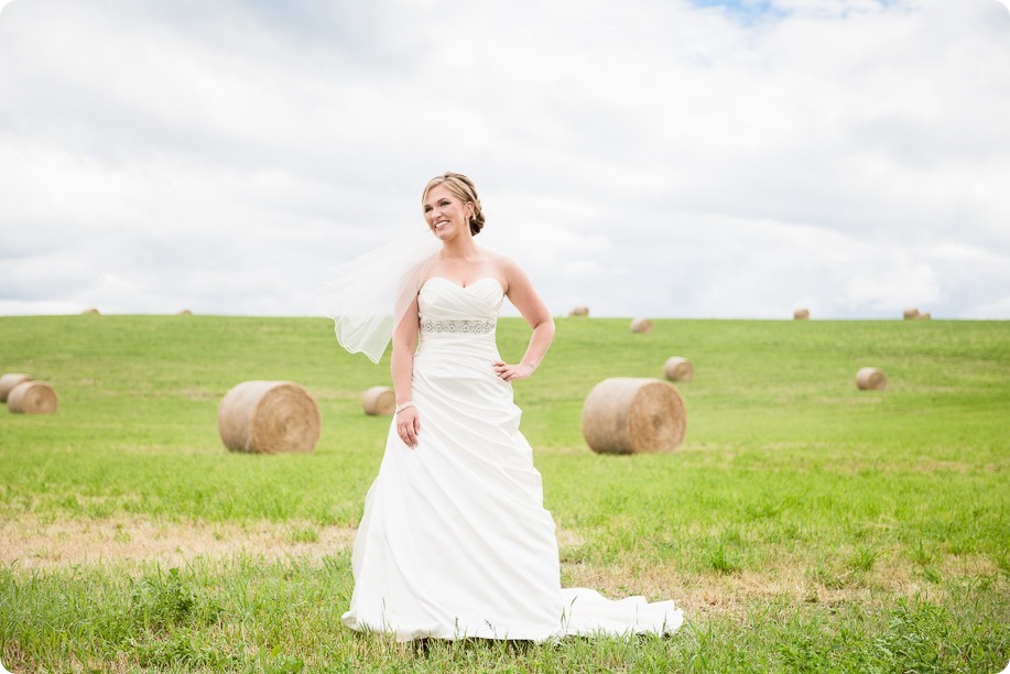 Kelowna-wedding_Cedar-Creek-winery_Laurel_29_by-Kevin-Trowbridge