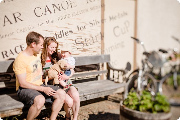 Naramata-engagement-session_vintage-lake-vineyard-portraits15_by-Kevin-Trowbridge