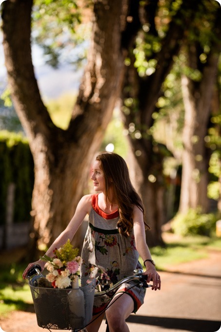 Naramata-engagement-session_vintage-lake-vineyard-portraits29_by-Kevin-Trowbridge