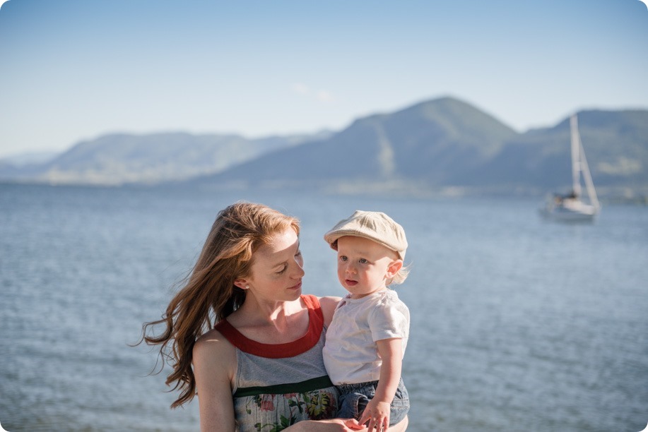 Naramata-engagement-session_vintage-lake-vineyard-portraits68_by-Kevin-Trowbridge