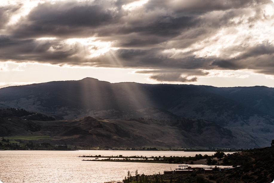 Okanagan-desert-engagement-session_sunset-couples-portraits_103_by-Kevin-Trowbridge