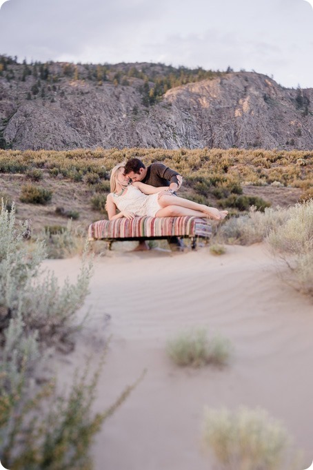 Okanagan-desert-engagement-session_sunset-couples-portraits_144_by-Kevin-Trowbridge