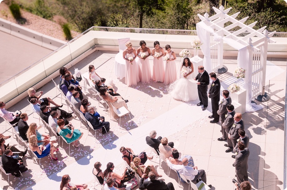 Sparkling-Hill-wedding_Okanagan_53_by-Kevin-Trowbridge
