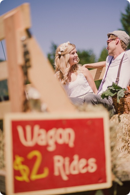 Vintage-Farmers-Market-engagement-session_Caravan-Theatre-Armstrong_103_by-Kevin-Trowbridge