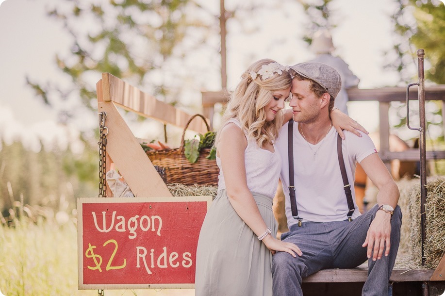 Vintage-Farmers-Market-engagement-session_Caravan-Theatre-Armstrong_122_by-Kevin-Trowbridge