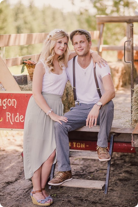 Vintage-Farmers-Market-engagement-session_Caravan-Theatre-Armstrong_125_by-Kevin-Trowbridge