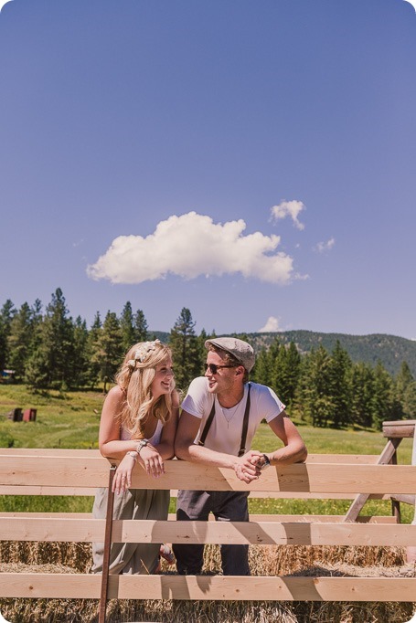 Vintage-Farmers-Market-engagement-session_Caravan-Theatre-Armstrong_133_by-Kevin-Trowbridge