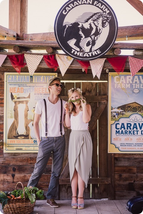 Vintage-Farmers-Market-engagement-session_Caravan-Theatre-Armstrong_53_by-Kevin-Trowbridge