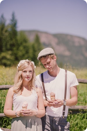 Vintage-Farmers-Market-engagement-session_Caravan-Theatre-Armstrong_85_by-Kevin-Trowbridge