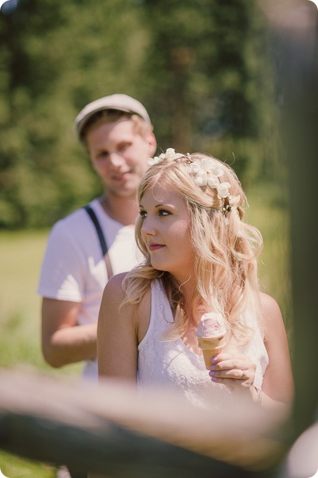 Vintage-Farmers-Market-engagement-session_Caravan-Theatre-Armstrong_89_by-Kevin-Trowbridge