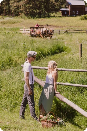 Vintage-Farmers-Market-engagement-session_Caravan-Theatre-Armstrong_91_by-Kevin-Trowbridge