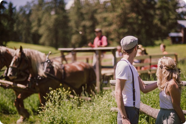 Vintage-Farmers-Market-engagement-session_Caravan-Theatre-Armstrong_92_by-Kevin-Trowbridge