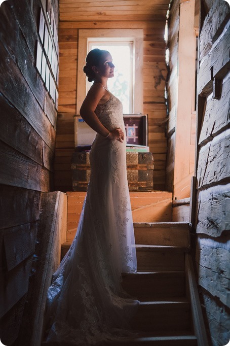 Kelowna-vintage-wedding-Summerhill-Winery_185_by-Kevin-Trowbridge