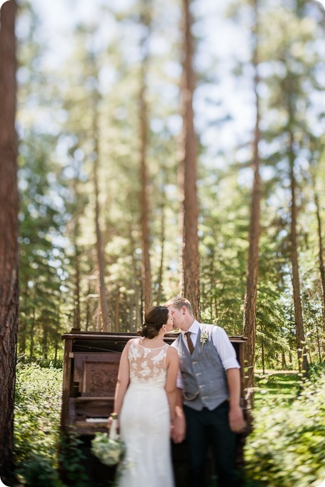 Kelowna-vintage-wedding-Summerhill-Winery_88_by-Kevin-Trowbridge