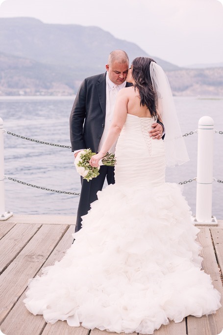 Kelowna-wedding-photography_Summerhill-winery_Laurel-Packing-House_137_by-Kevin-Trowbridge