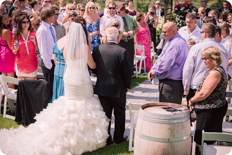 Kelowna-wedding-photography_Summerhill-winery_Laurel-Packing-House_53_by-Kevin-Trowbridge