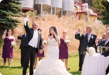 Kelowna-wedding-photography_Summerhill-winery_Laurel-Packing-House_91_by-Kevin-Trowbridge