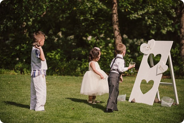 Linden-Gardens-wedding_Kaleden-Hotel_Okanagan_118_by-Kevin-Trowbridge