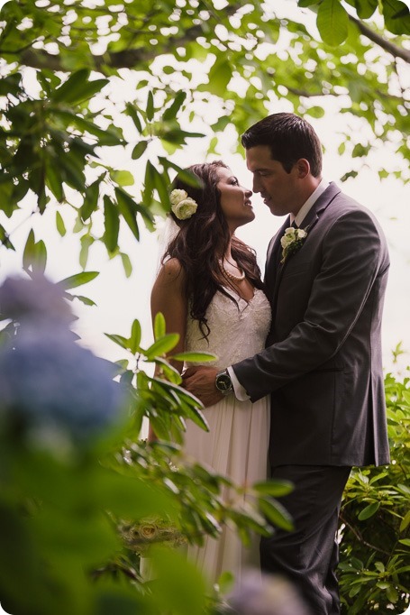 Linden-Gardens-wedding_Kaleden-Hotel_Okanagan_127_by-Kevin-Trowbridge