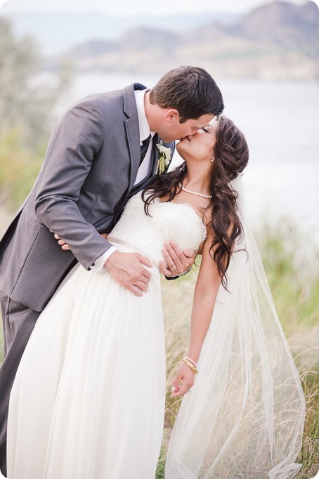 Linden-Gardens-wedding_Kaleden-Hotel_Okanagan_156_by-Kevin-Trowbridge