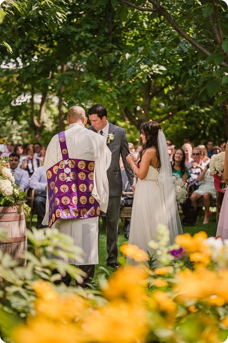 Linden-Gardens-wedding_Kaleden-Hotel_Okanagan_89_by-Kevin-Trowbridge