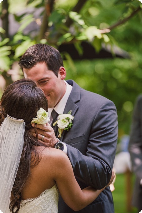 Linden-Gardens-wedding_Kaleden-Hotel_Okanagan_99_by-Kevin-Trowbridge