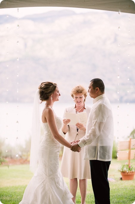 Summerland-wedding_Bonitas-Winery_lake-portraits_44_by-Kevin-Trowbridge