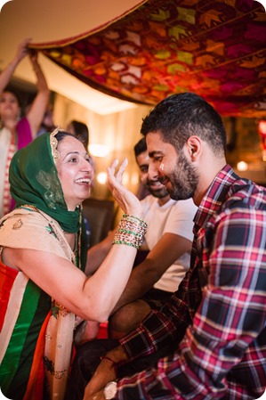 Henna-party_Indian-wedding-Maiyan_Sparkling-Hill-dancing_39_by-Kevin-Trowbridge