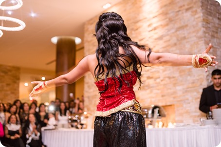 Henna-party_Indian-wedding-Maiyan_Sparkling-Hill-dancing_81_by-Kevin-Trowbridge