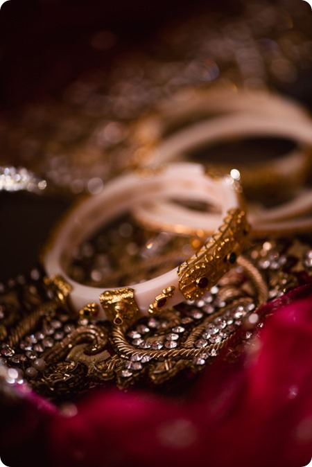 Hindu-wedding-ceremony_Kelowna_Cedar-Creek_Sparkling-Hill_09_by-Kevin-Trowbridge