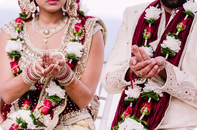 Hindu-wedding-ceremony_Kelowna_Cedar-Creek_Sparkling-Hill_117_by-Kevin-Trowbridge