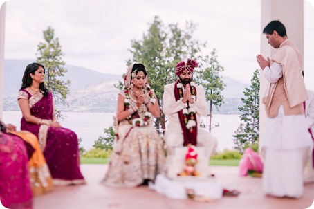 Hindu-wedding-ceremony_Kelowna_Cedar-Creek_Sparkling-Hill_123_by-Kevin-Trowbridge