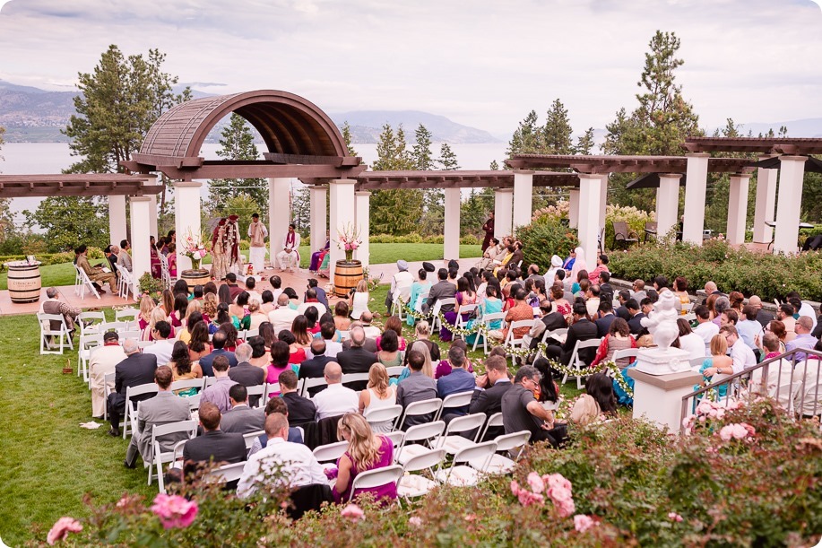 Hindu-wedding-ceremony_Kelowna_Cedar-Creek_Sparkling-Hill_151_by-Kevin-Trowbridge