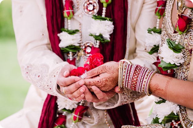 Hindu-wedding-ceremony_Kelowna_Cedar-Creek_Sparkling-Hill_196_by-Kevin-Trowbridge